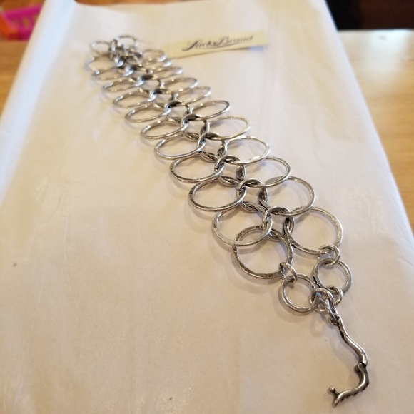 FIRM NWT Lucky Brand Silver Toned Chain Bracelet - Picture 2 of 5